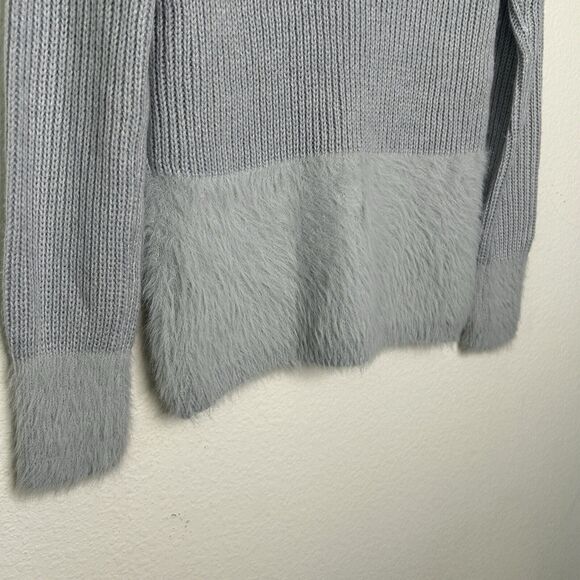 Hem & Thread Gray Faux Fur Hem , Cuff and Collar Sweater S - Picture 7 of 9